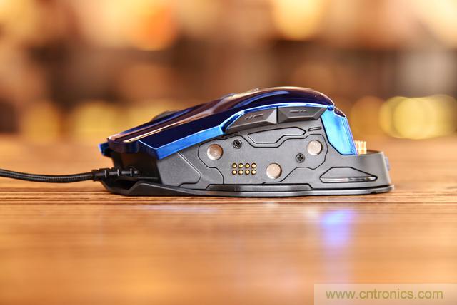 左手寫愛，右手寫他&mdash;&mdash;從此鍵盤鼠標不分家！