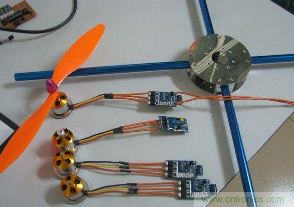 無人機 DIY 製作全過程，酷得不要不要的！