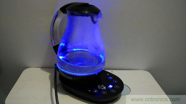 新的智能養生之道，從一個易叮雲智能水壺開始