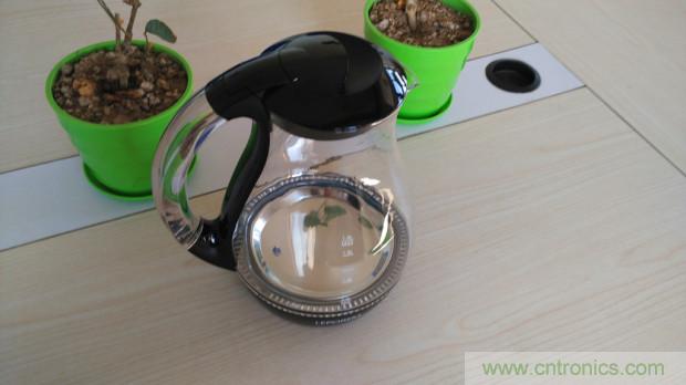 新的智能養生之道，從一個易叮雲智能水壺開始