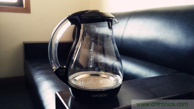 新的智能養生之道，從一個易叮雲智能水壺開始