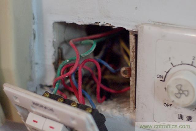 星球大戰原力釋放，無線控製易如反掌