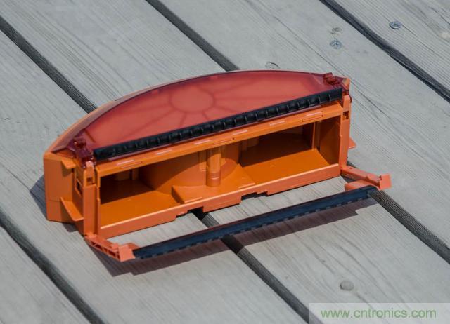 智能導航掃地機器人，以內更靠譜！