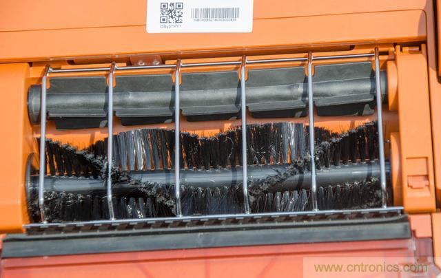 智能導航掃地機器人，以內更靠譜！