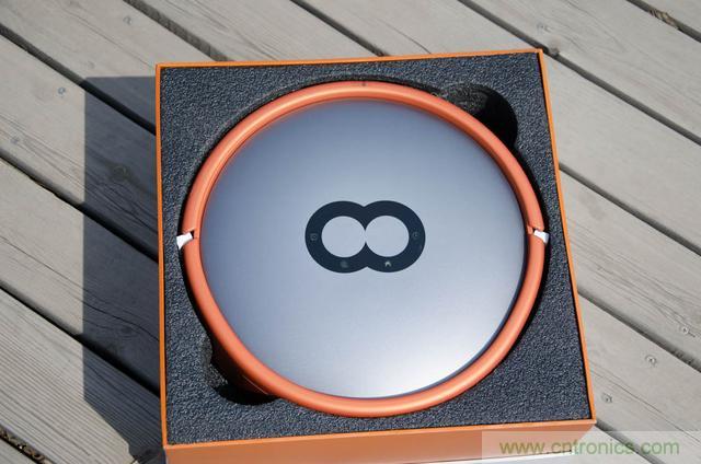 智能導航掃地機器人，以內更靠譜！