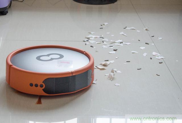 智能導航掃地機器人，以內更靠譜！