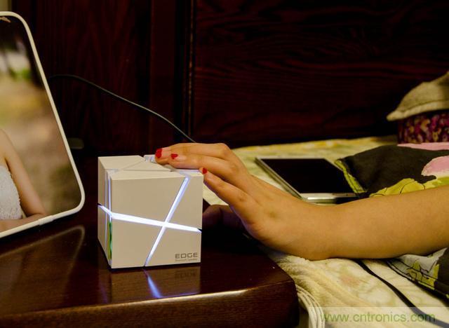 洛斐創意藍牙音箱，光與建築點綴生活