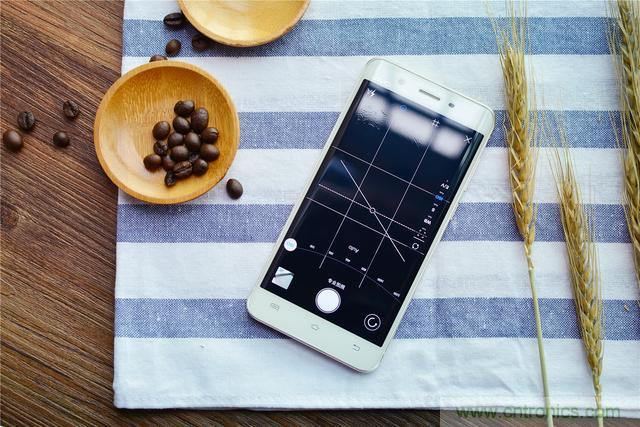 國產手機新標杆-vivo Xplay5全麵測評