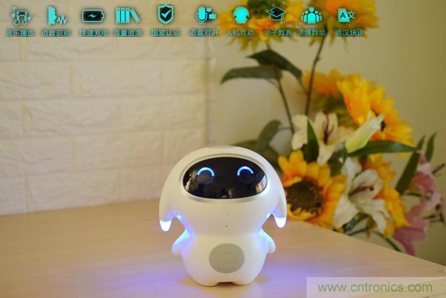 &ldquo;爸爸再不陪我，我就長大了&rdquo;&mdash;&mdash;小騰機器人