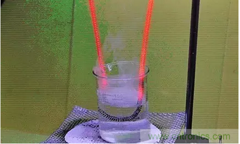 噱頭還是黑科技？2016十大電池前瞻技術盤點