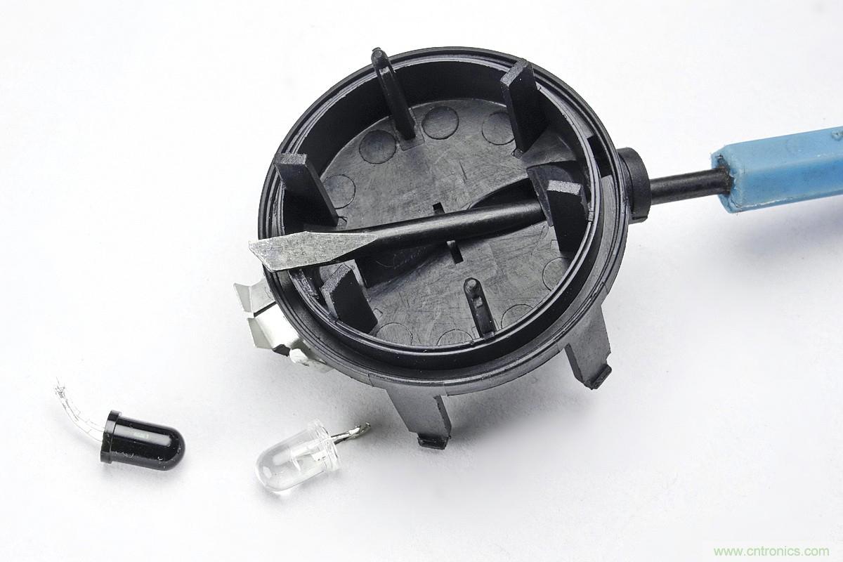 小米煙霧報警器拆解：一顆電池可用五年是如何做到的？