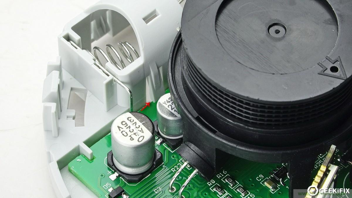 小米煙霧報警器拆解：一顆電池可用五年是如何做到的？