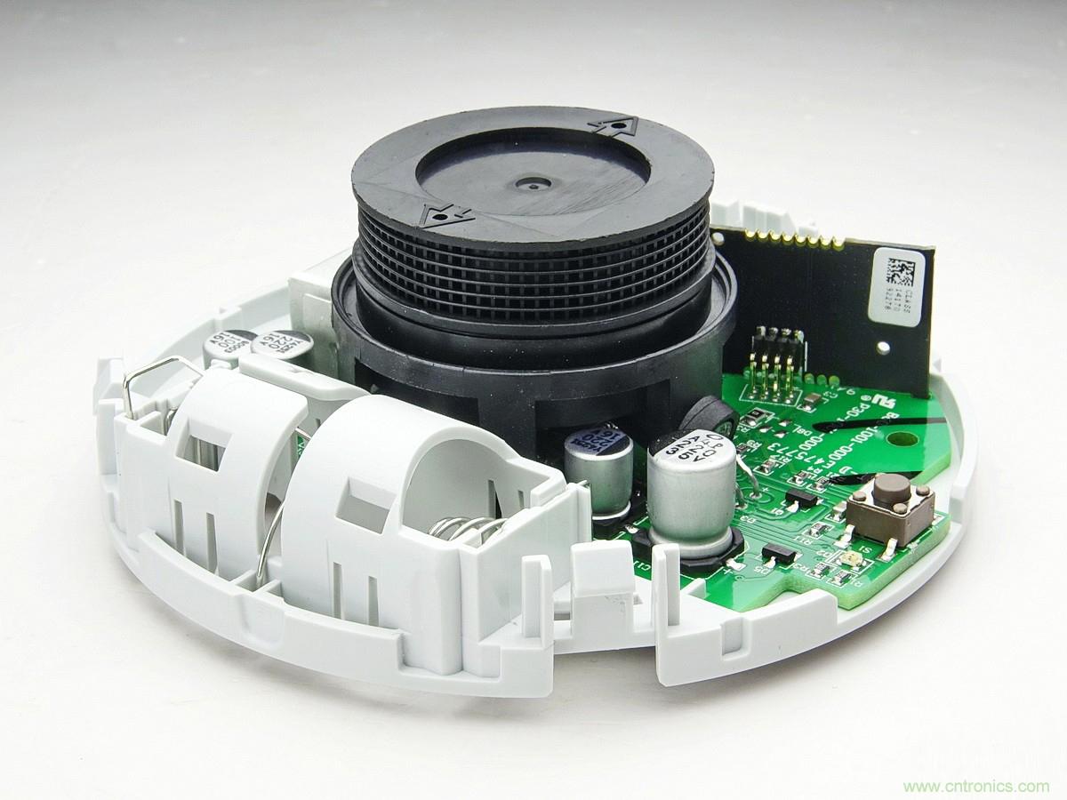 小米煙霧報警器拆解：一顆電池可用五年是如何做到的？