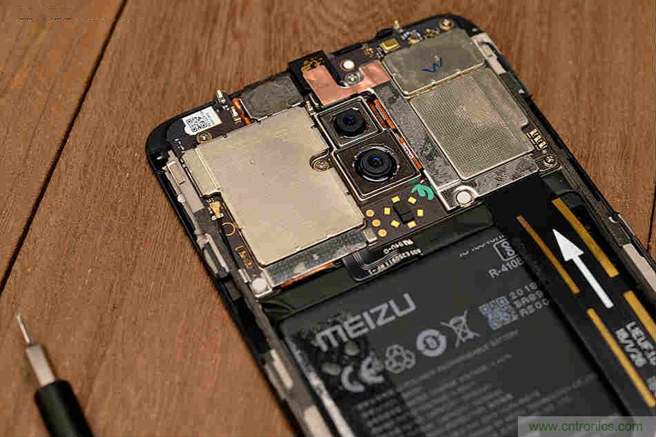 拆解魅族15 Plus：玩轉了新概念，但其工藝究竟如何？