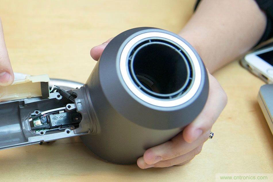 拆解戴森吹風機：近三千元的價格貴在哪？