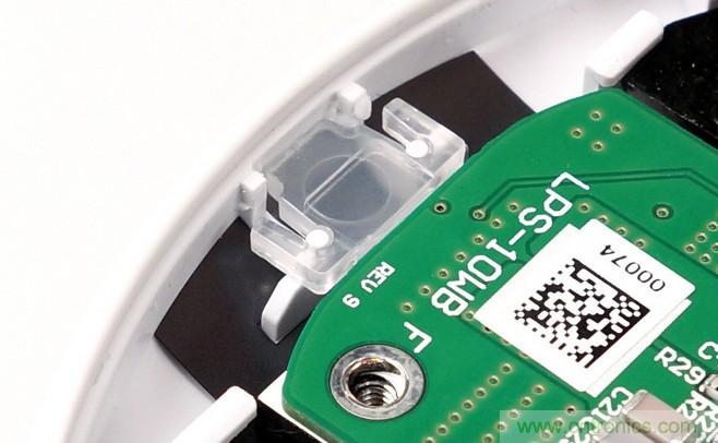 拆解對比：係出同門，小米、紫米無線充電器的差別有多大？