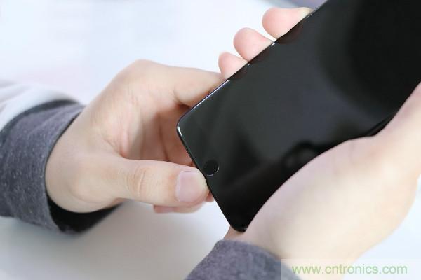 魅族M15拆解：做工精致，壓感Home鍵采用中國芯