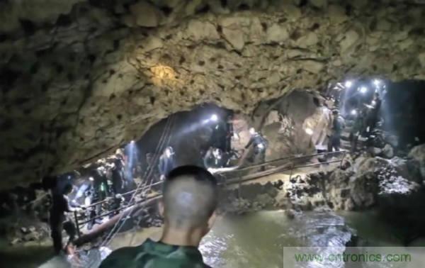 泰國少年足球隊救援RadioVerse顯神威，創新技術災難救援通信設備受關注