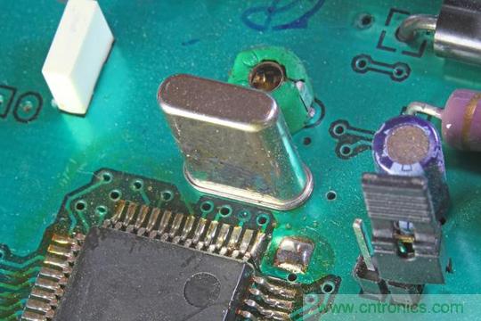 淺談晶體晶振區別、應用範圍及用法