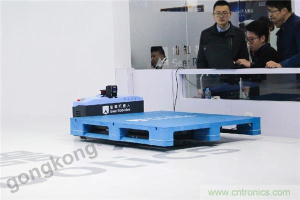 2019慕尼黑上海電子生產設備展，仙知機器人賦能電子製造物流智能化！