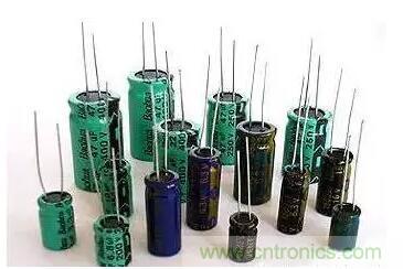 如何區分電解電容與無極性電容？