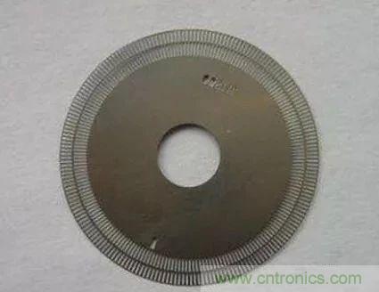 如何用PLC控製實現編碼器的定位功能？