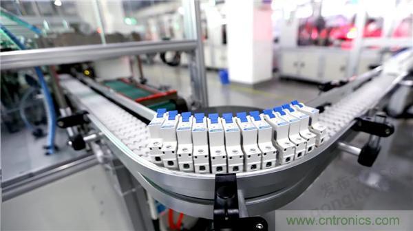 正泰昆侖 | 續寫榮耀，領馭未來