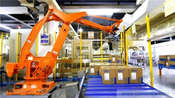 正泰昆侖 | 續寫榮耀，領馭未來