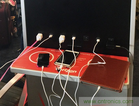 用口袋中的便攜式電源來打消電池使用方麵的顧慮