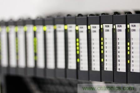 減法的力量：提升工業應用中的隔離式、分離軌功率設計