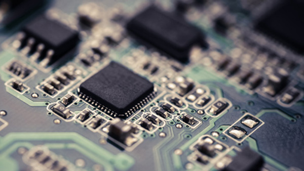 運算放大器輸出電壓反向問題：正確選型，輕鬆化解！