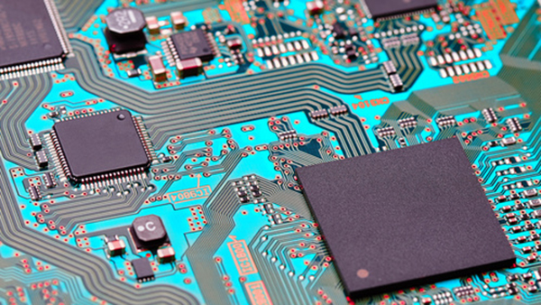 複位電路很簡單，但卻有很多門道