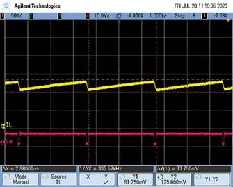  圖9.負載調整和折返頻率。隨著負載增大，頻率會折返以維持穩定的輸出電壓。  在圖9中可以看到，隨著負載增加，器件頻率會折返以保持恒定的輸出電壓。器件在DCM下運行至約0.28 A，這就是頻率下降到約495 kHz然後又回升至657 kHz的原因。以657 kHz的頻率運行時，器件可以保持正常操作，直至負載達到0.7 A。此時頻率降低以保持適當的輸出電壓，直至負載達到1.4 A左右。發生這種情況時，器件無法在保持輸出電壓的同時將頻率降低到100 kHz以下（該器件指定的最低反饋頻率），因此輸出電壓開始下降。  這(zhe)個(ge)問(wen)題(ti)的(de)解(jie)決(jue)辦(ban)法(fa)不(bu)像(xiang)違(wei)反(fan)最(zui)小(xiao)導(dao)通(tong)時(shi)間(jian)規(gui)範(fan)那(na)麼(me)簡(jian)單(dan)。設(she)計(ji)人(ren)員(yuan)通(tong)常(chang)需(xu)要(yao)滿(man)足(zu)特(te)定(ding)的(de)輸(shu)入(ru)電(dian)壓(ya)和(he)輸(shu)出(chu)電(dian)壓(ya)要(yao)求(qiu)，因(yin)此(ci)無(wu)法(fa)隨(sui)意(yi)更(geng)改(gai)占(zhan)空(kong)比(bi)來(lai)延(yan)長(chang)關(guan)斷(duan)時(shi)間(jian)。如(ru)果(guo)設(she)計(ji)人(ren)員(yuan)可(ke)以(yi)提(ti)供(gong)更(geng)大(da)的(de)輸(shu)入(ru)電(dian)壓(ya)，則(ze)器(qi)件(jian)將(jiang)以(yi)設(she)定(ding)的(de)頻(pin)率(lv)工(gong)作(zuo)，因(yin)為(wei)較(jiao)小(xiao)占(zhan)空(kong)比(bi)會(hui)防(fang)止(zhi)器(qi)件(jian)違(wei)反(fan)最(zui)小(xiao)關(guan)斷(duan)時(shi)間(jian)規(gui)範(fan)。這(zhe)一(yi)點(dian)可(ke)以(yi)從(cong)圖(tu)10中看出，其中器件以設定的2 MHz頻率運行。